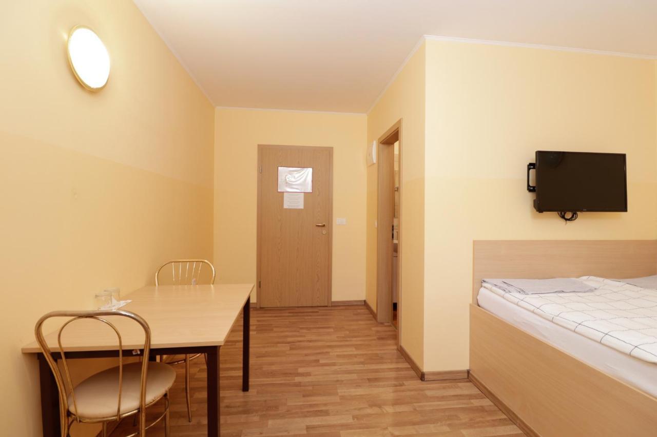 Beg Rooms Μαριμπόρ Εξωτερικό φωτογραφία